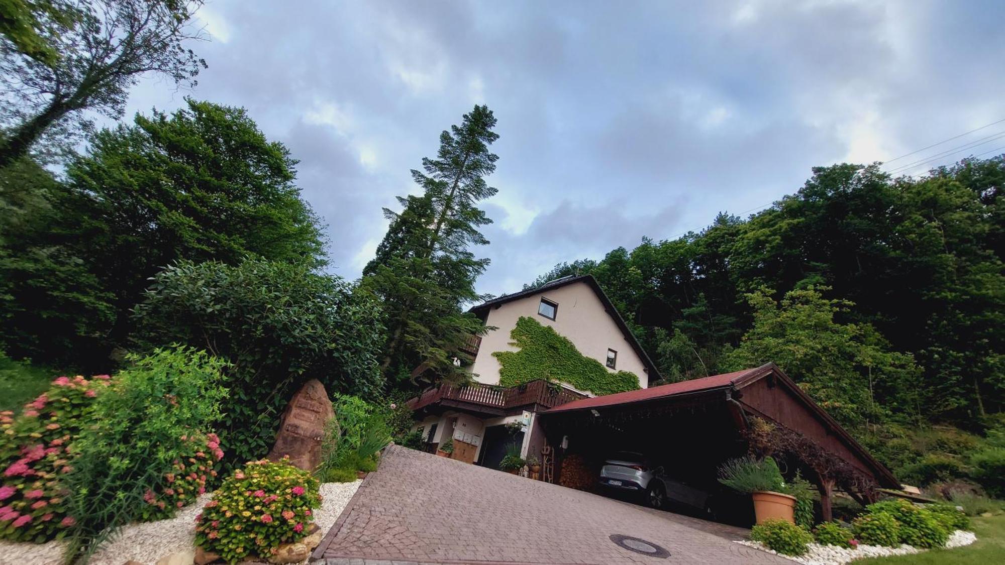 Gaestehaus Gerhardt 施伟根-莱齐腾巴赫 外观 照片