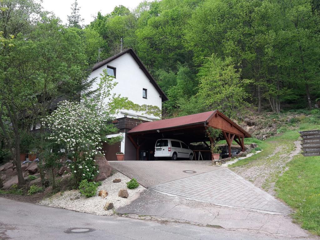 Gaestehaus Gerhardt 施伟根-莱齐腾巴赫 外观 照片